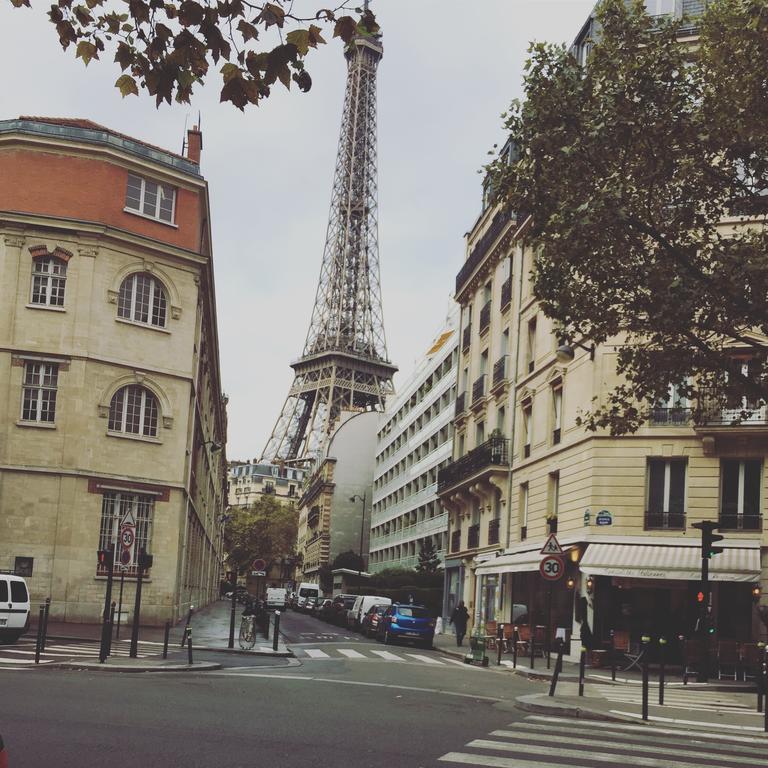 Apartmán Eiffel Tower Champs De Mars Paříž Exteriér fotografie